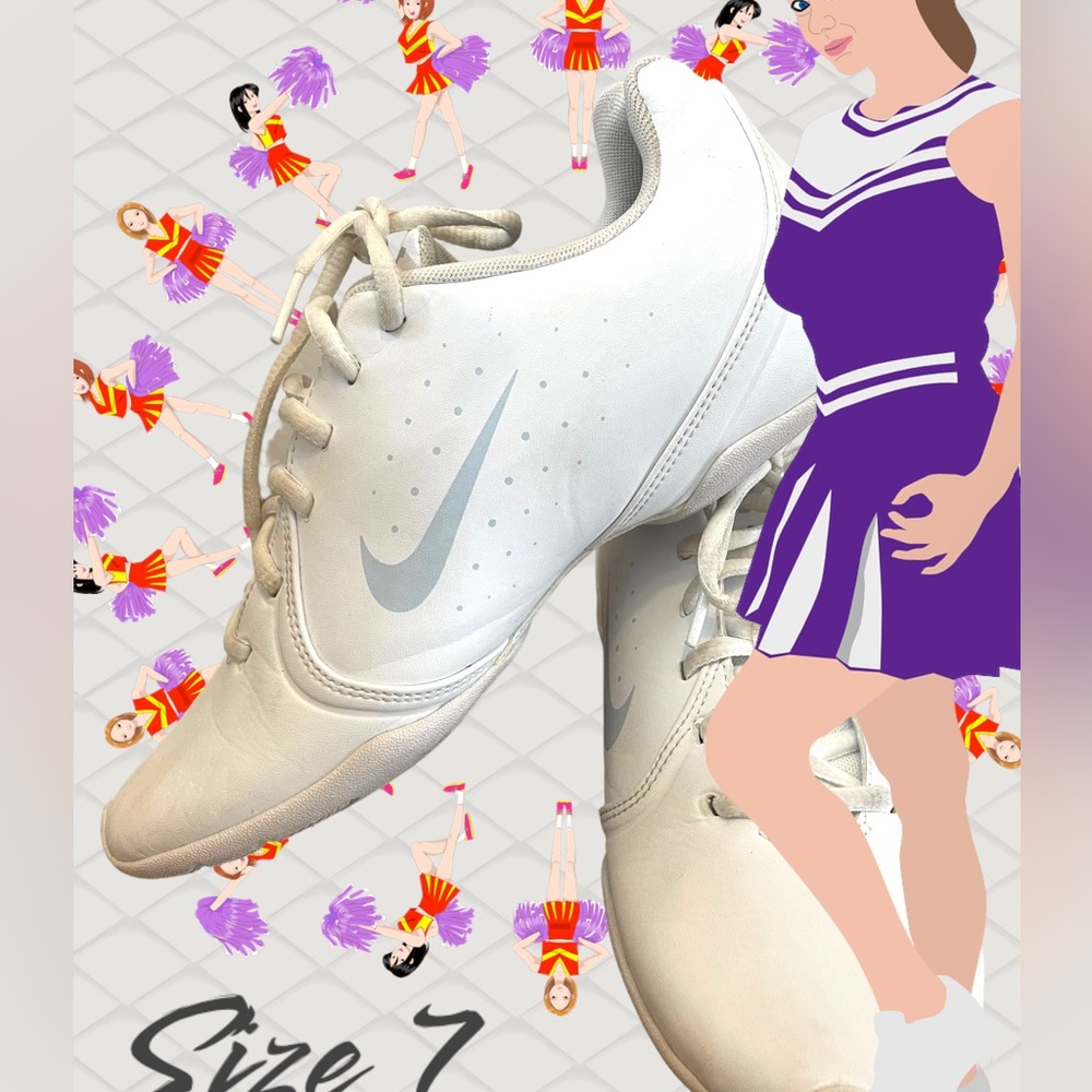 Nike Sideline Cheerleader Sneakers Size 7